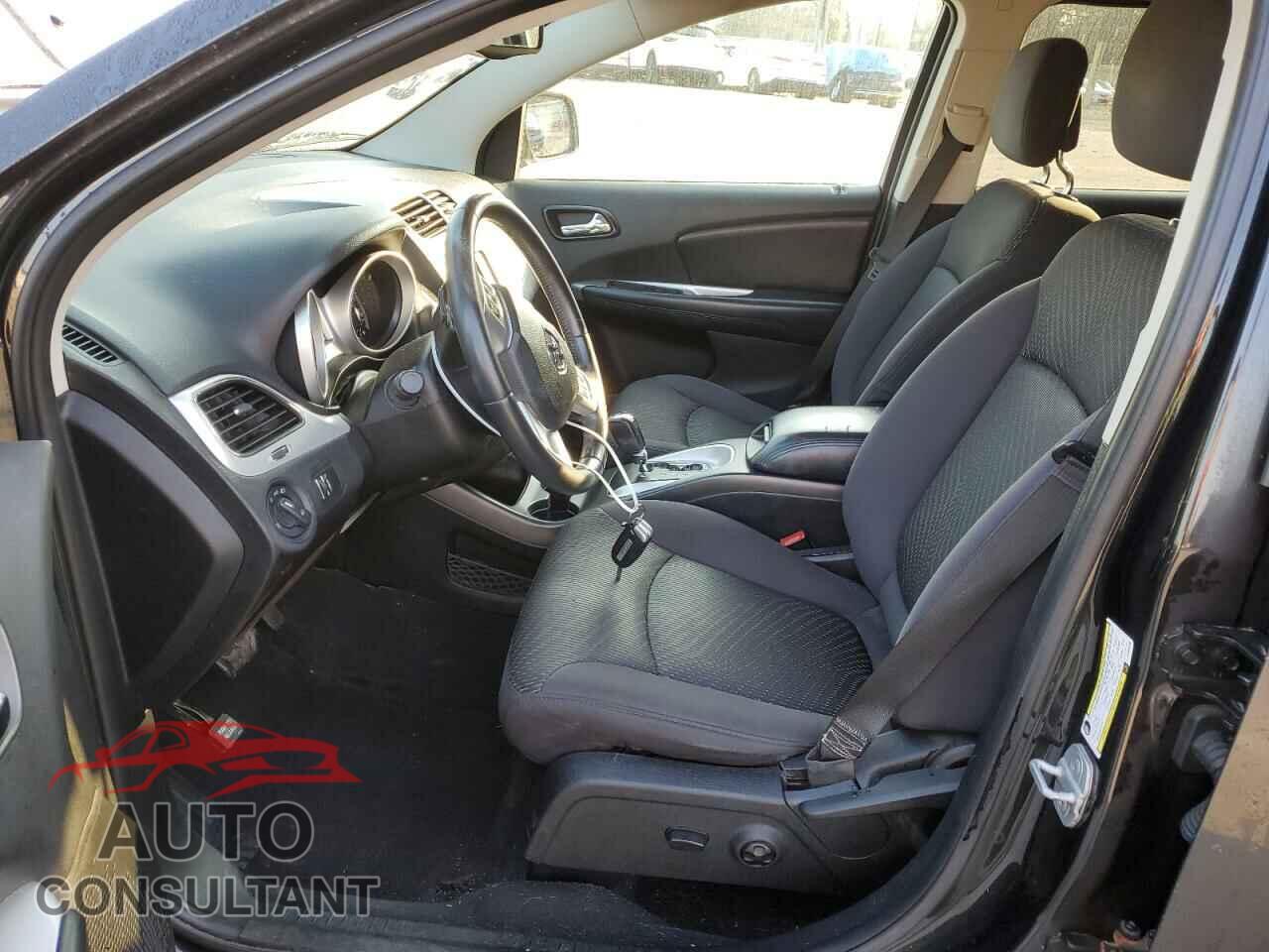 DODGE JOURNEY 2012 - 3C4PDCBG9CT337529