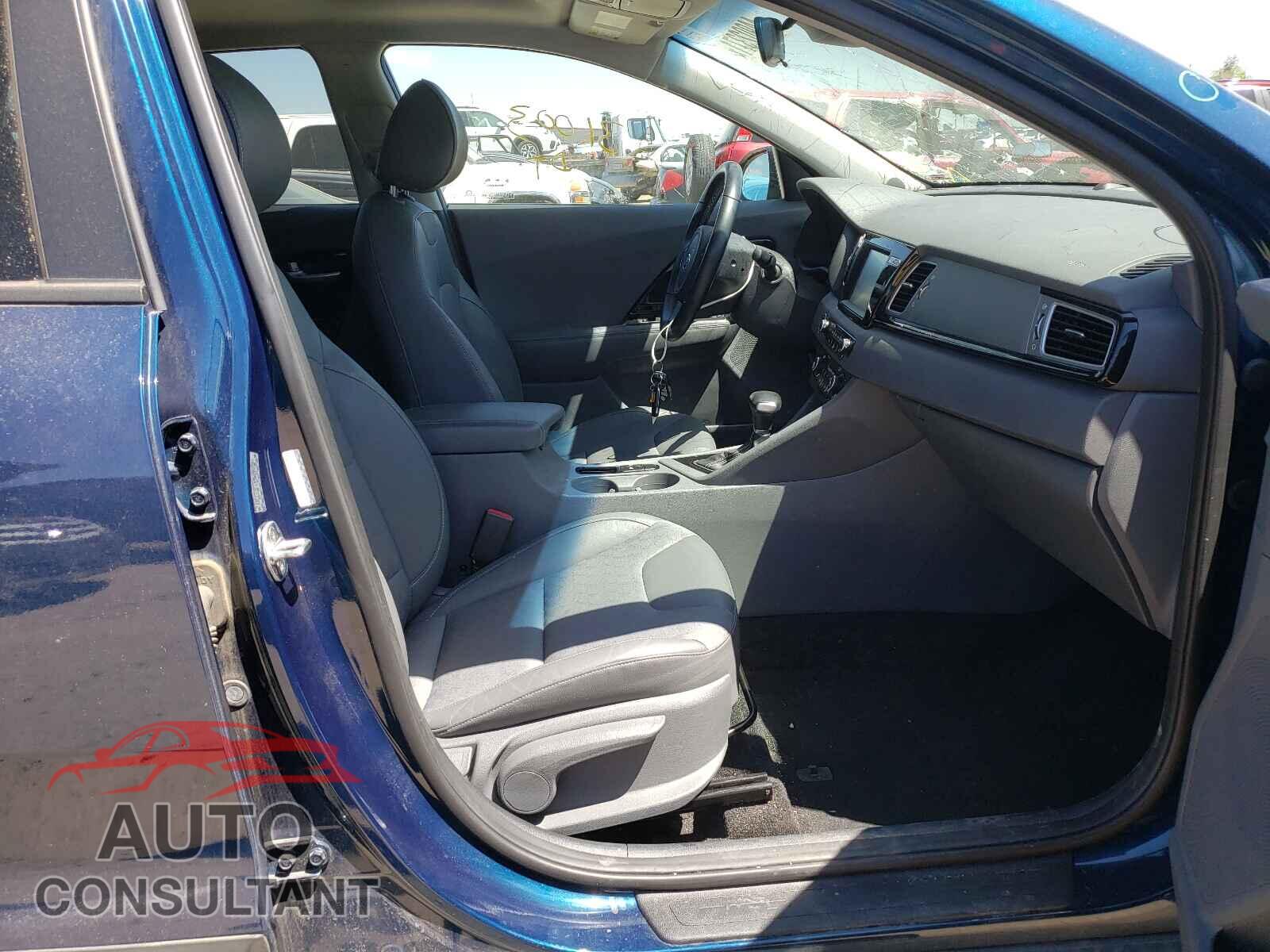 KIA NIRO 2017 - KNDCC3LC6H5095559