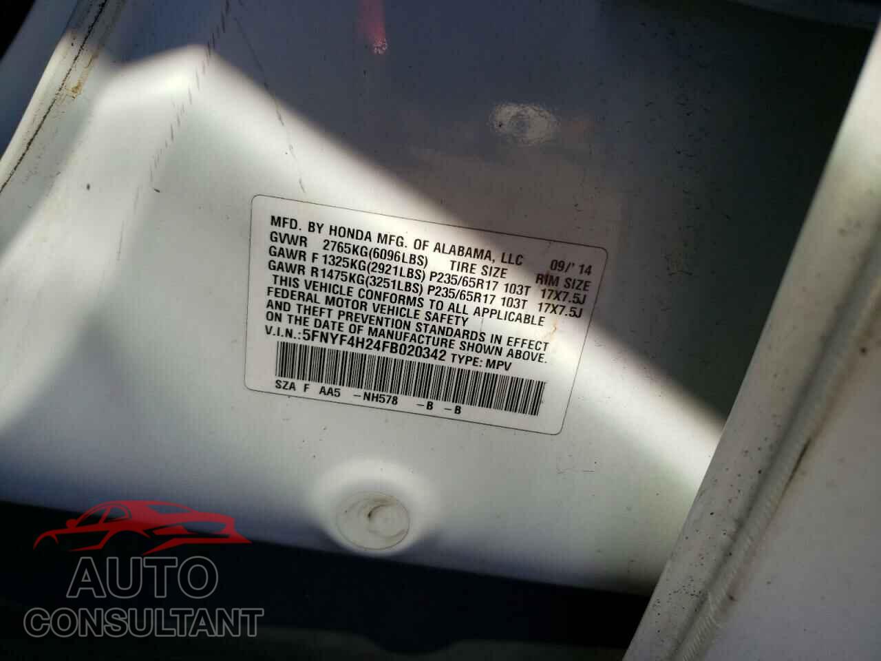 HONDA PILOT 2015 - 5FNYF4H24FB020342