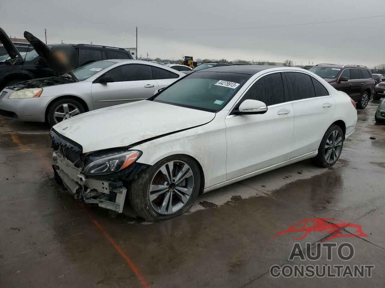 MERCEDES-BENZ C-CLASS 2015 - 55SWF4JB0FU094812