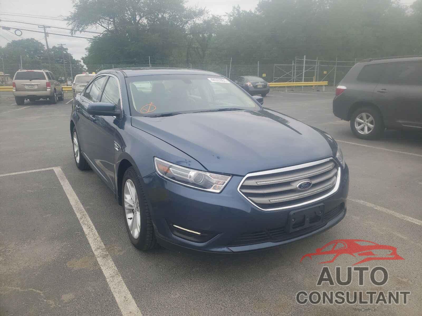 FORD TAURUS 2018 - 1FAHP2E81JG134412