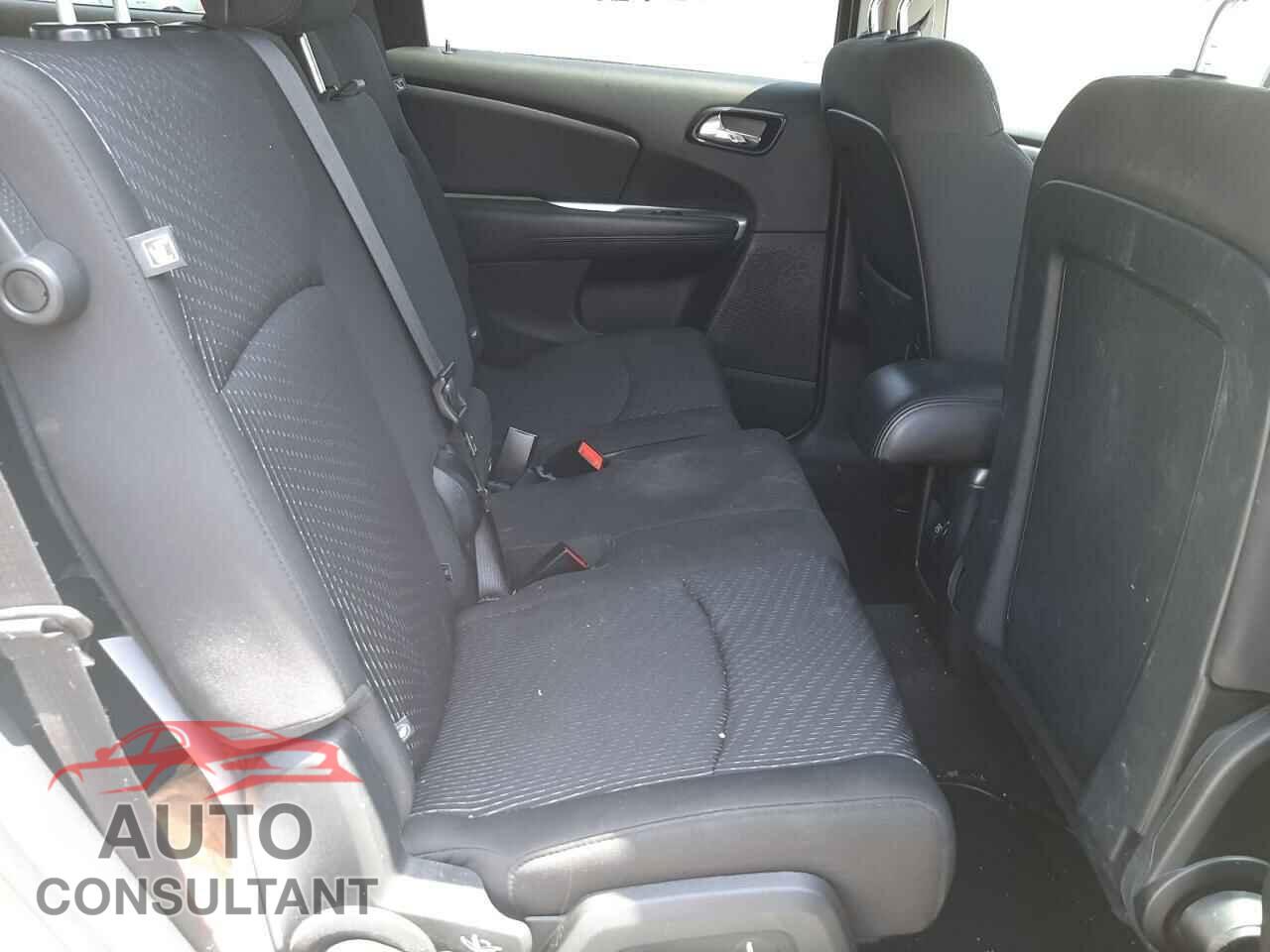 DODGE JOURNEY 2017 - 3C4PDCBB1HT620003