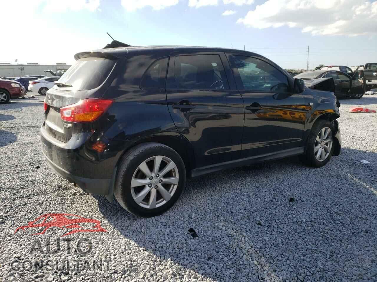 MITSUBISHI OUTLANDER 2014 - 4A4AP3AU3EE026954
