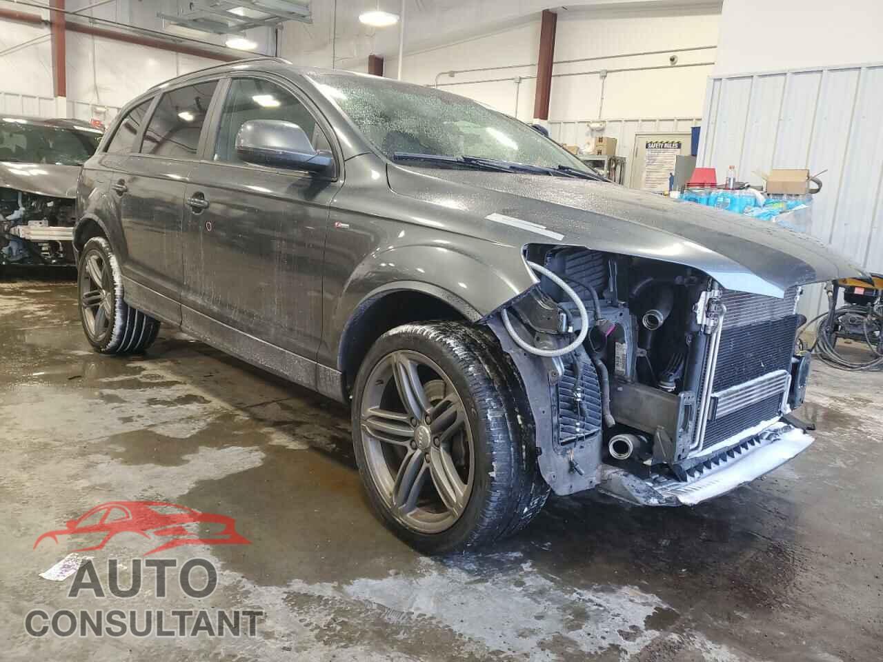 AUDI Q7 2015 - WA1WMAFE6FD019980