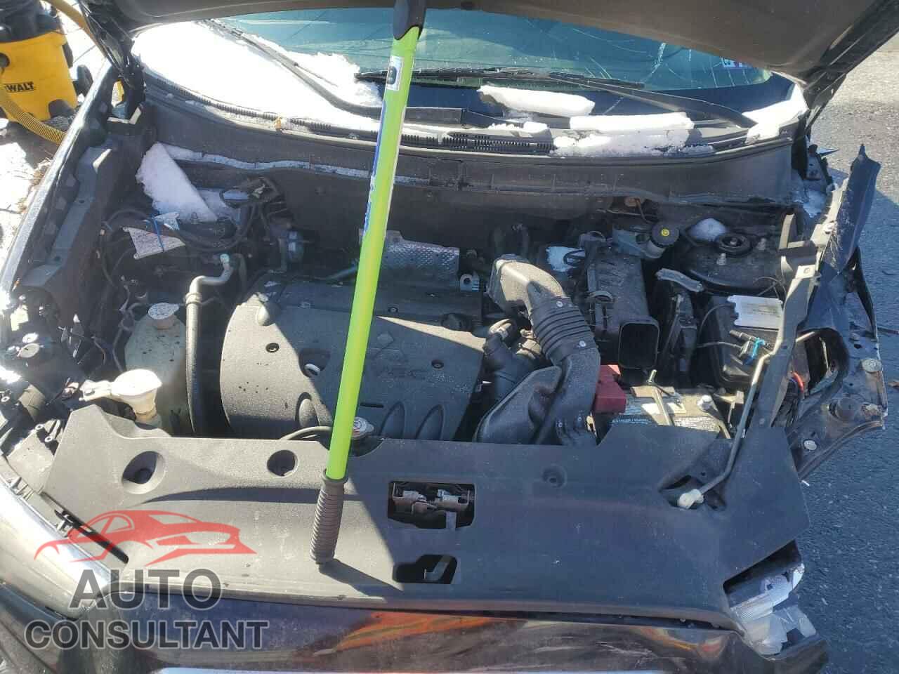 MITSUBISHI OUTLANDER 2015 - 4A4AR3AUXFE018779