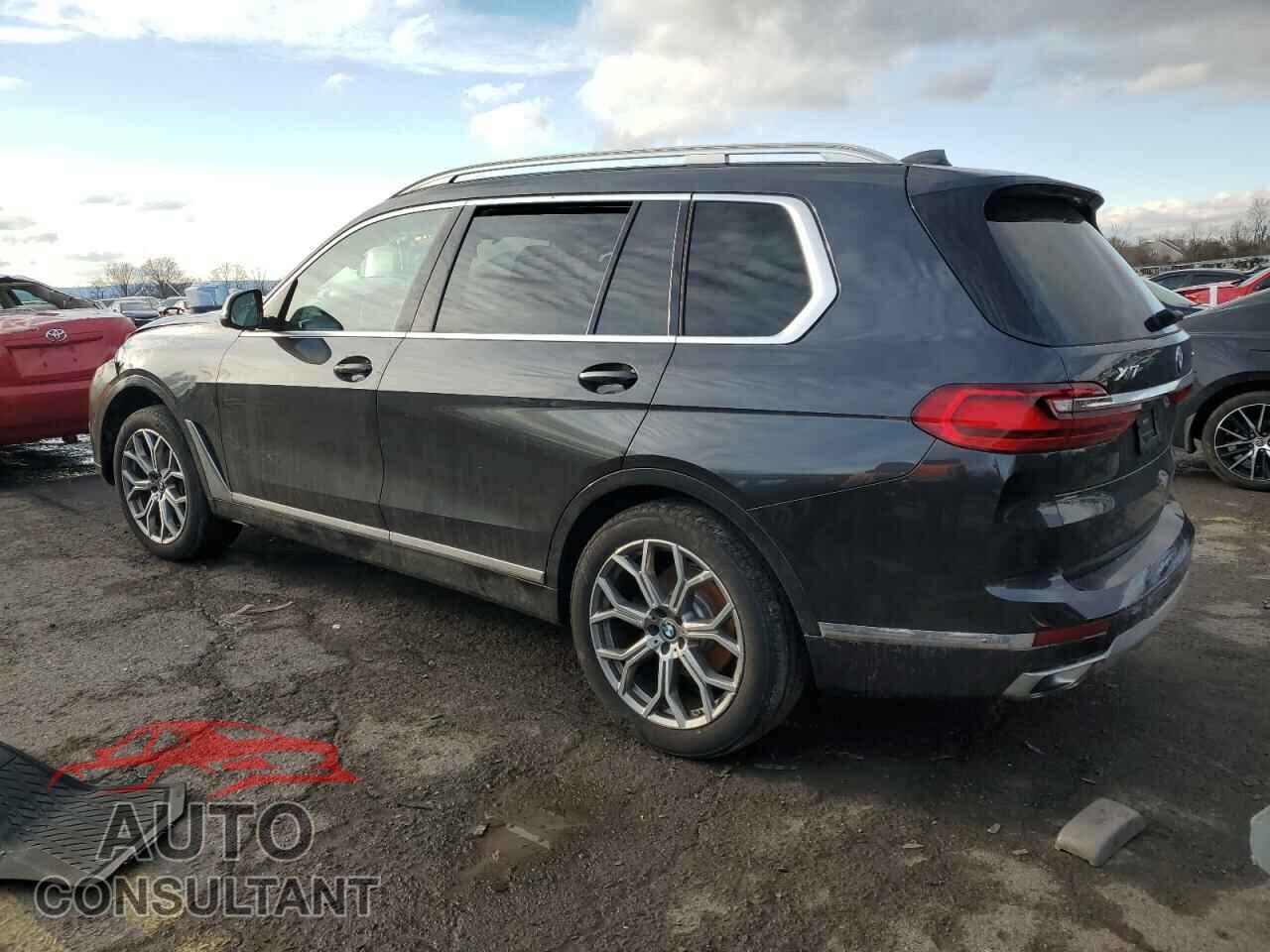 BMW X7 2021 - 5UXCW2C08M9F01630