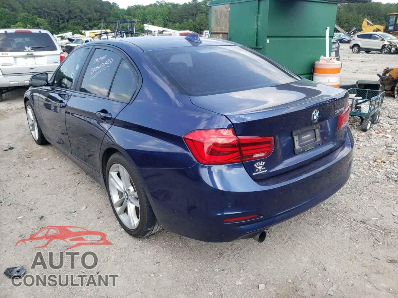 BMW 3 SERIES 2016 - WBA8E1G56GNU10355