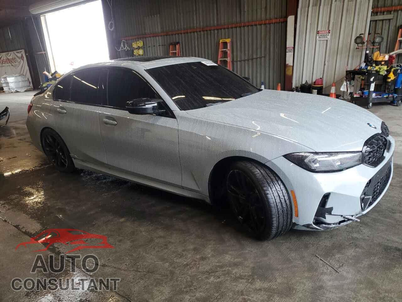 BMW M3 2024 - 3MW49FS08R8E27644