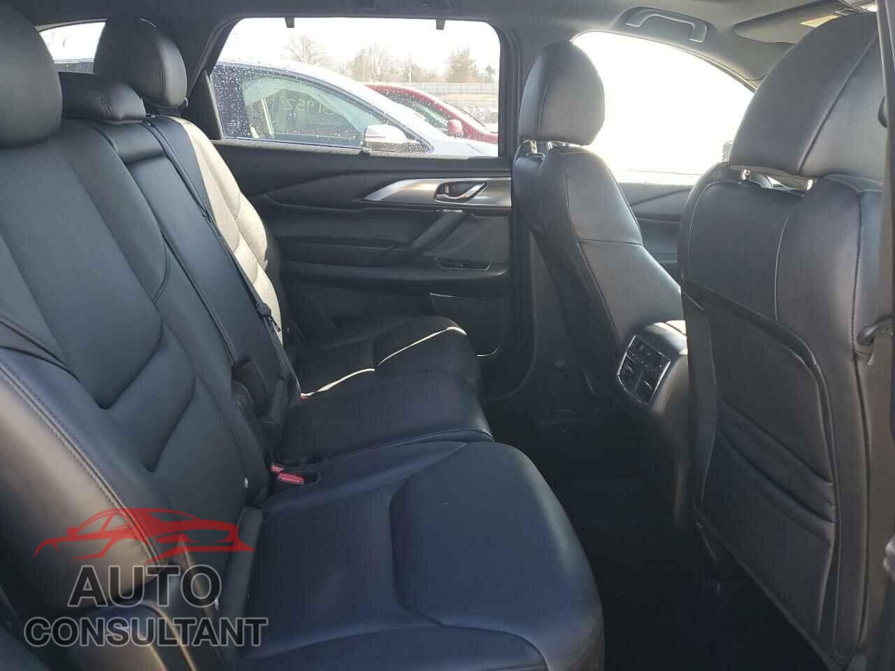 MAZDA CX-9 2018 - JM3TCBDY1J0228517
