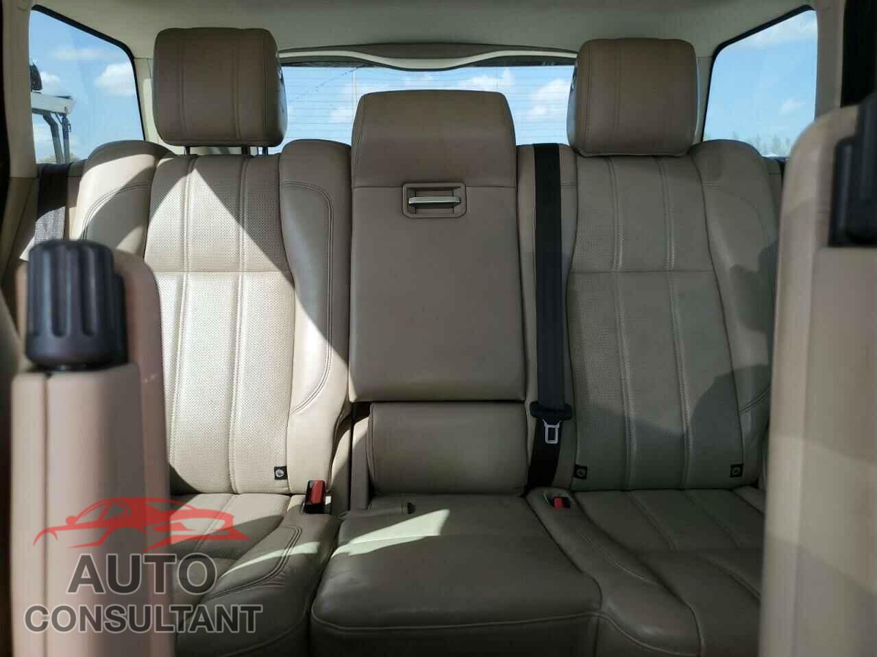 LAND ROVER RANGEROVER 2017 - SALGS2FK4HA330428