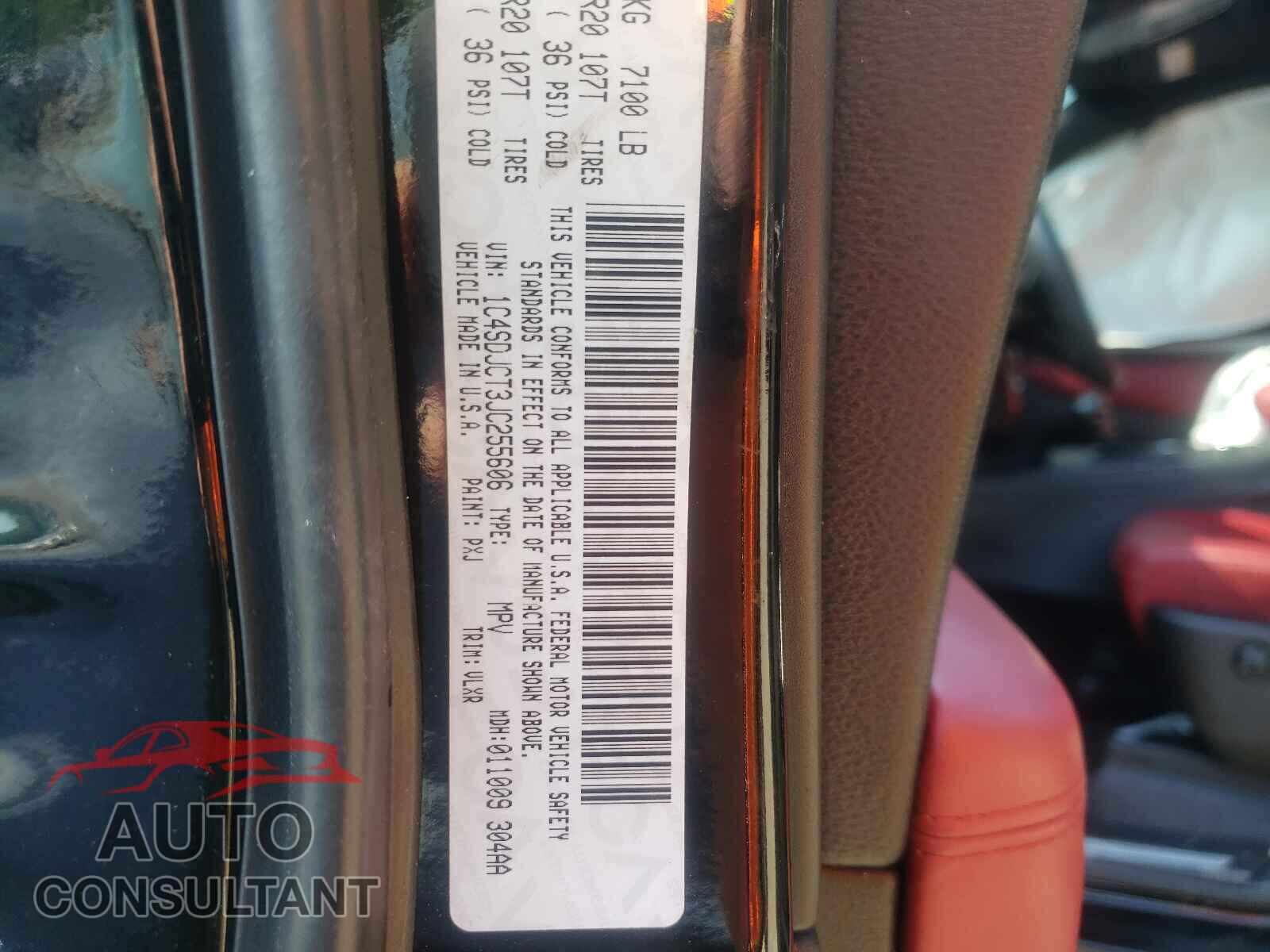 DODGE DURANGO 2018 - 1C4SDJCT3JC255606