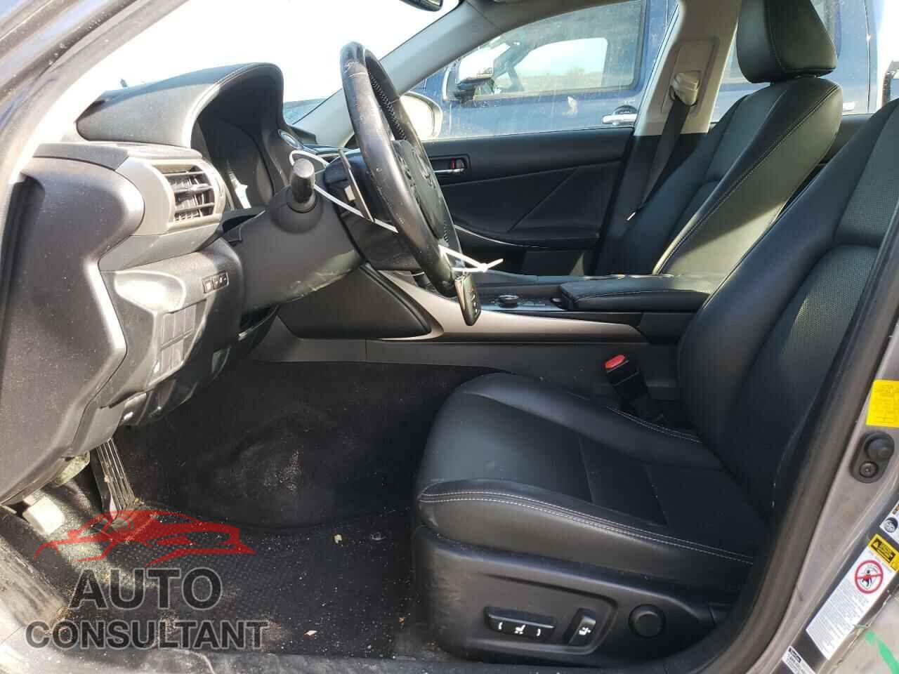 LEXUS IS 2014 - JTHCE1D28E5003320