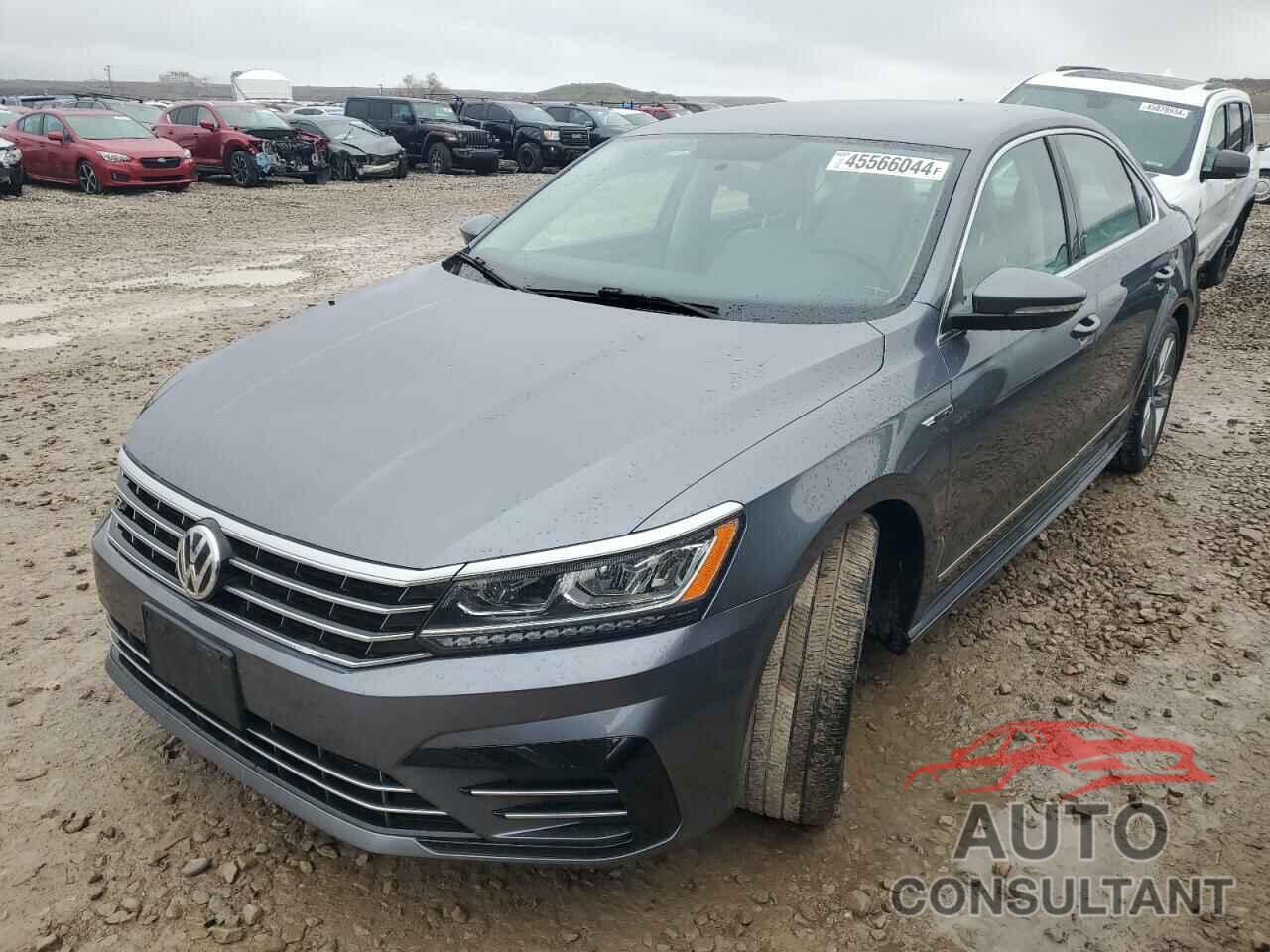 VOLKSWAGEN PASSAT 2017 - 1VWDT7A32HC033924