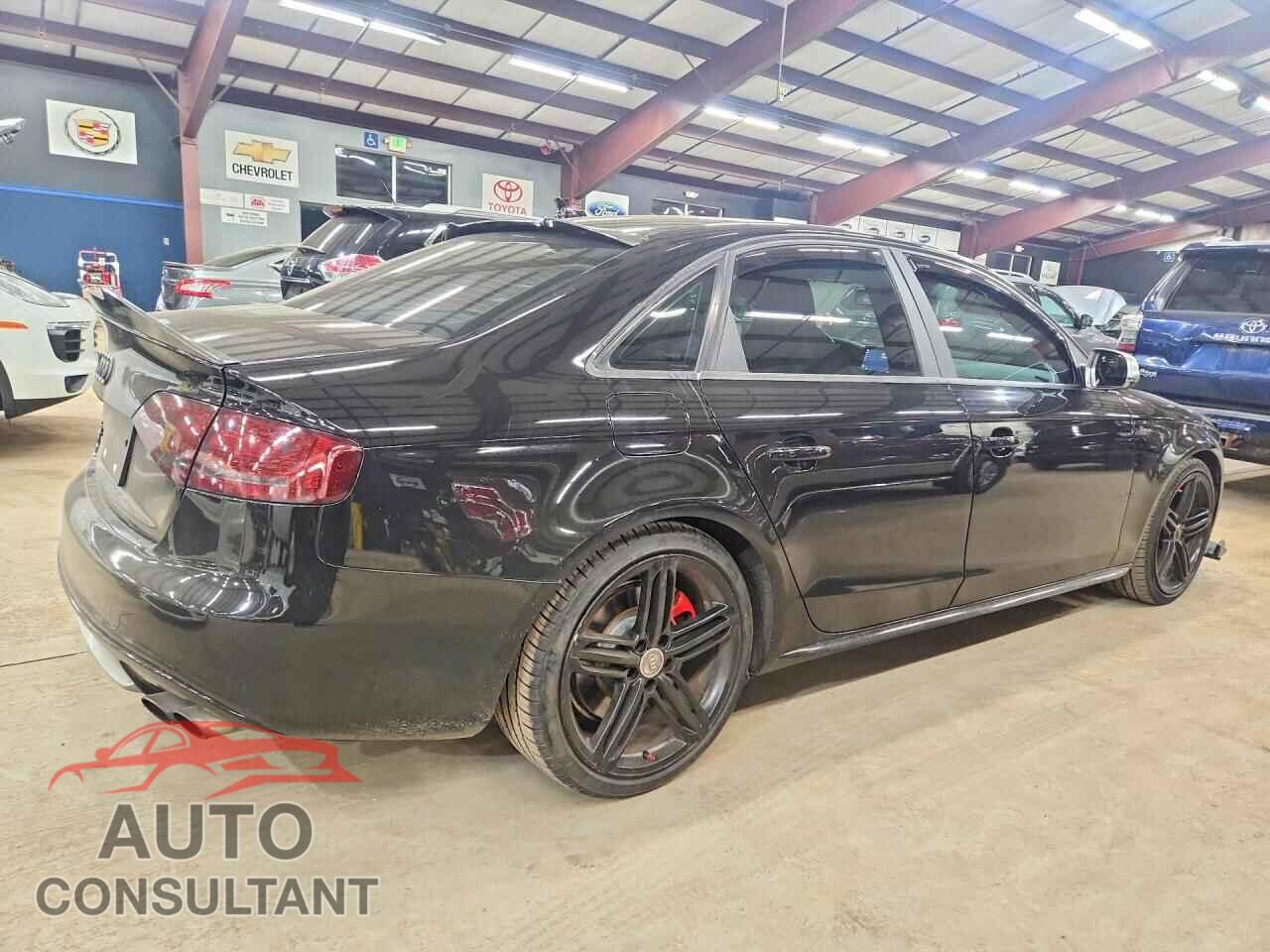 AUDI S4/RS4 2010 - WAUBGAFL8AA173043