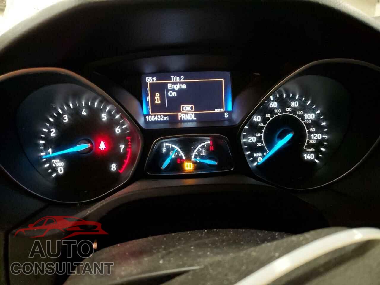 FORD FOCUS 2018 - 1FADP3K23JL315751