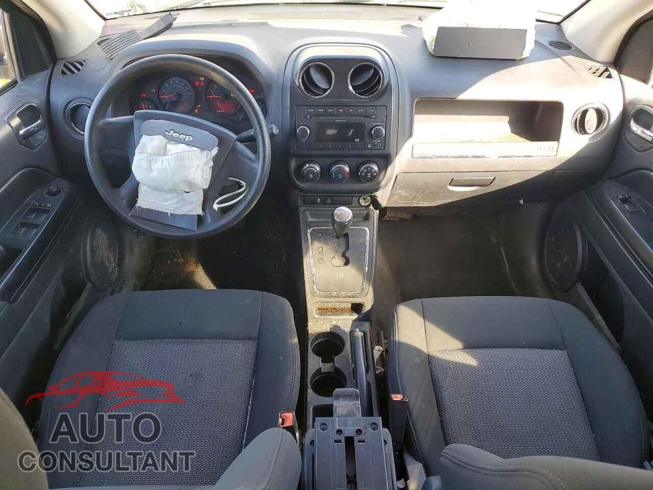 JEEP COMPASS 2010 - 1J4NF4FB3AD553024