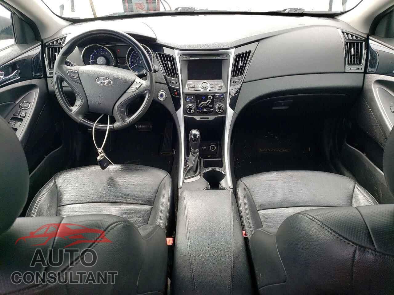 HYUNDAI SONATA 2011 - 5NPEC4AC3BH032802