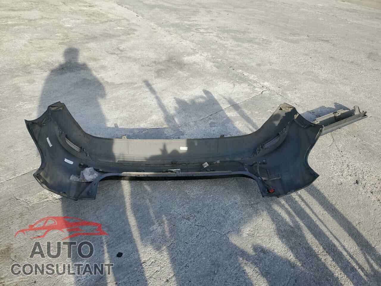 FORD FOCUS 2016 - 1FADP3N27GL259995