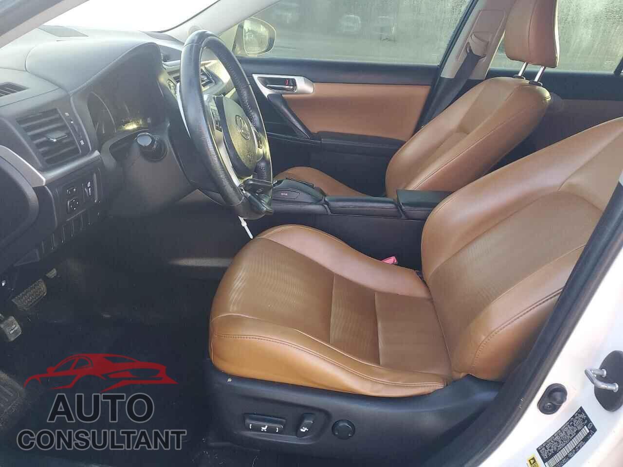 LEXUS CT 200 2013 - JTHKD5BH3D2149945