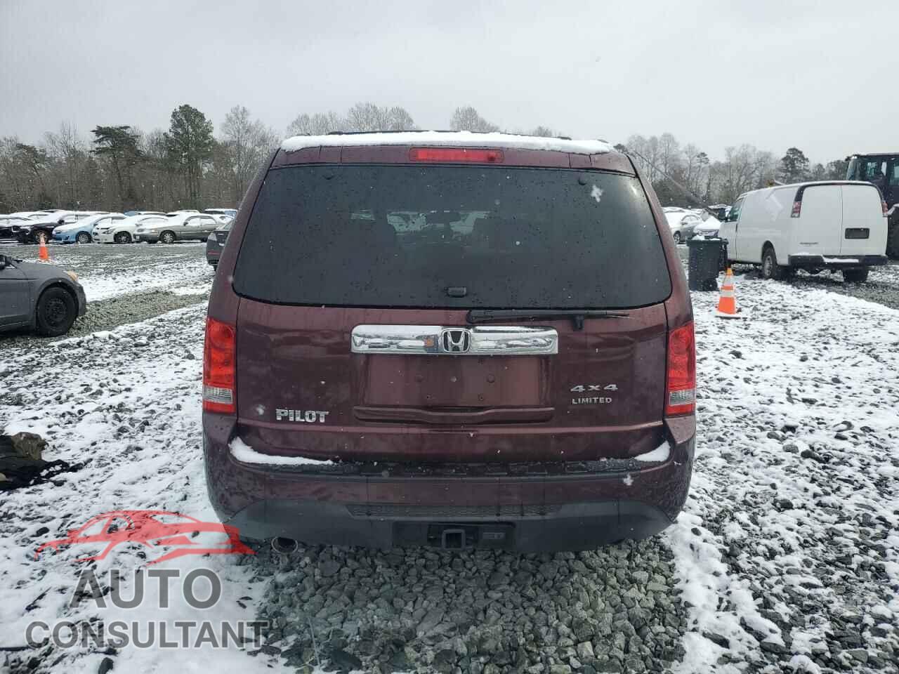 HONDA PILOT 2013 - 5FNYF3H5XDB012957