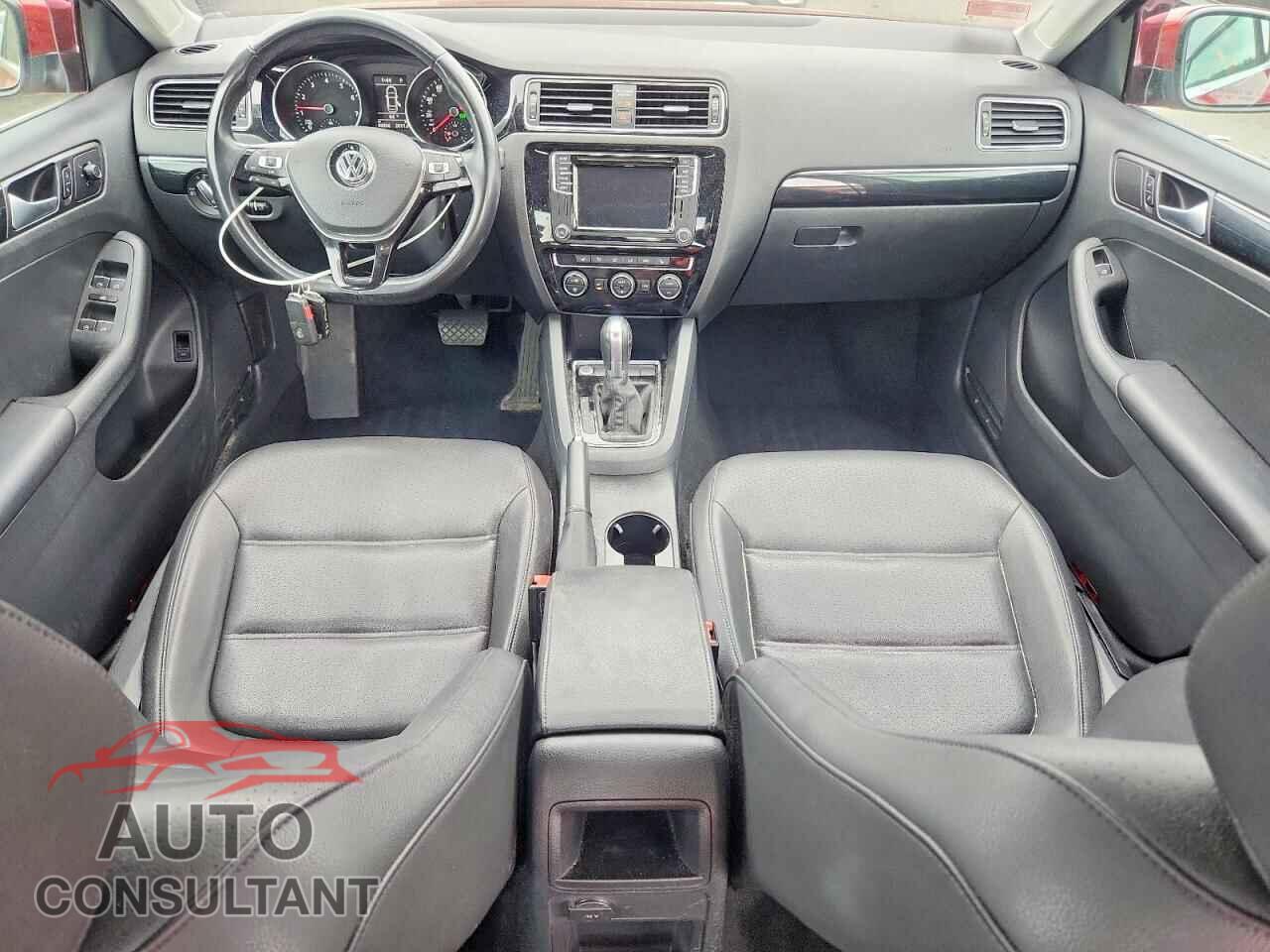 VOLKSWAGEN JETTA 2017 - 3VWL17AJ2HM376893