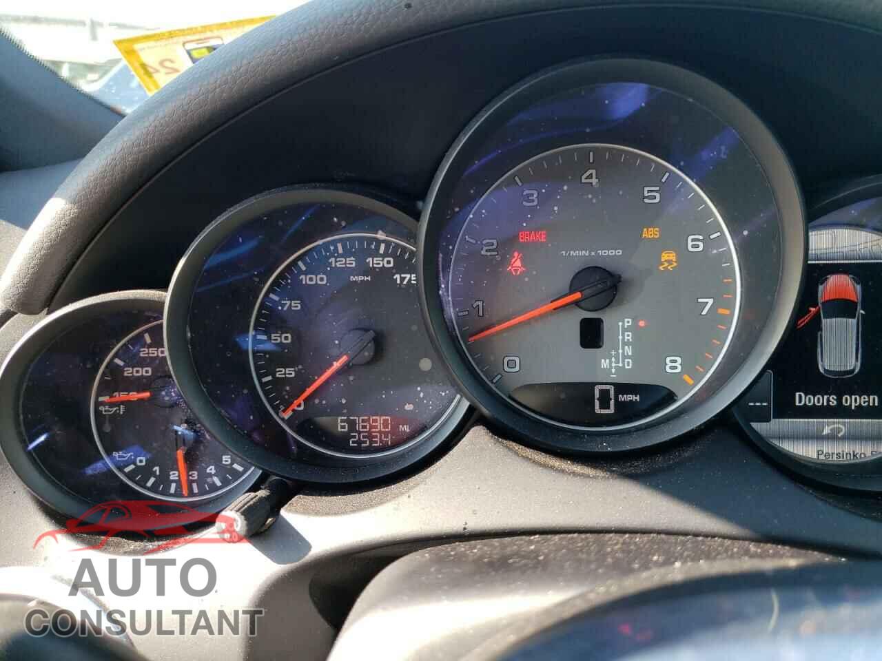 PORSCHE CAYENNE 2017 - WP1AB2A27HLA51563