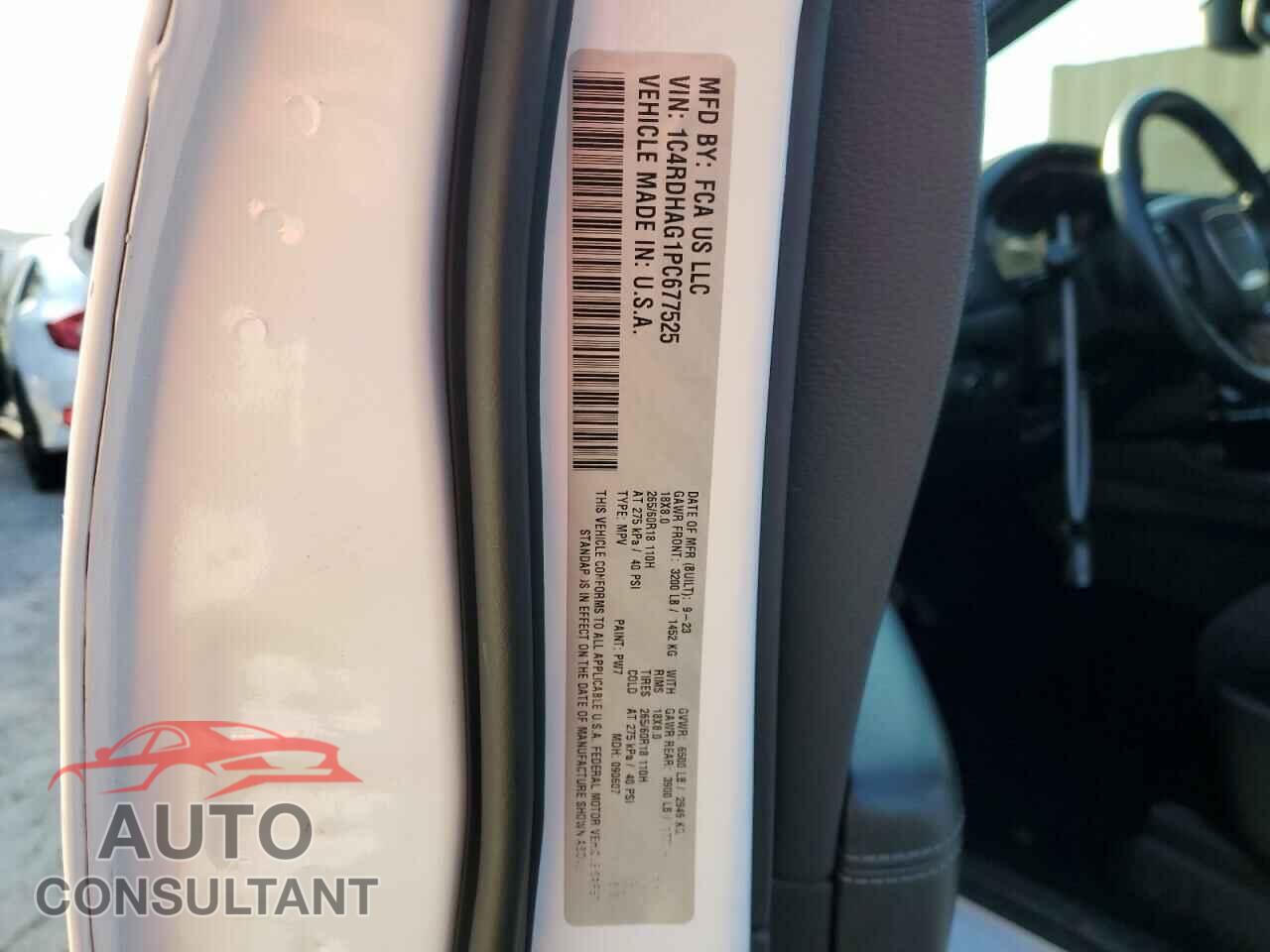 DODGE DURANGO 2023 - 1C4RDHAG1PC677525