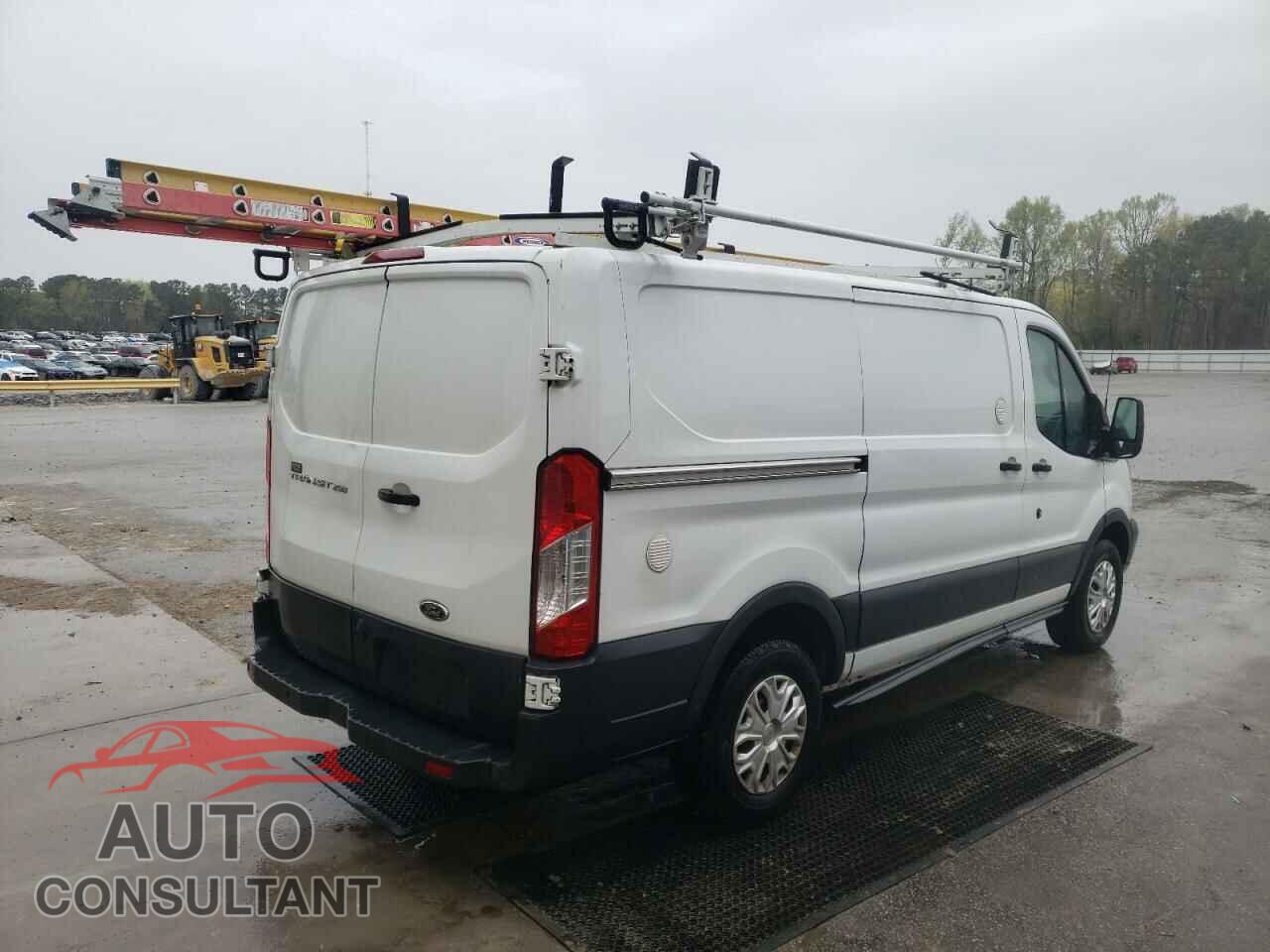FORD TRANSIT 2016 - 1FTYR1YM5GKB33146