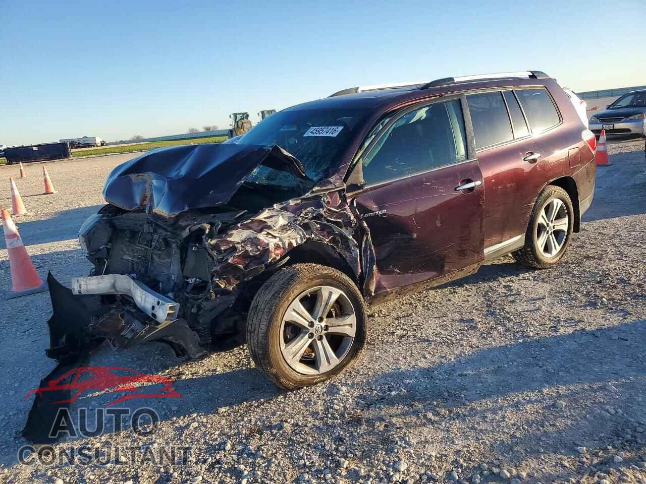 TOYOTA HIGHLANDER 2013 - 5TDYK3EH8DS134321