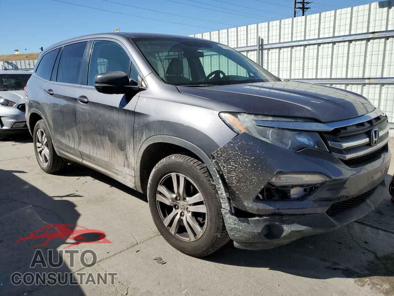 HONDA PILOT 2018 - 5FNYF5H15JB007850