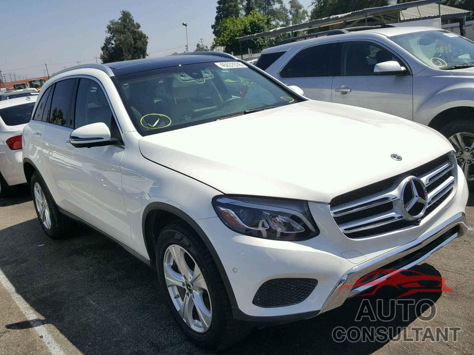 MERCEDES-BENZ GLC 300 2018 - WDC0G4JB1JF331813