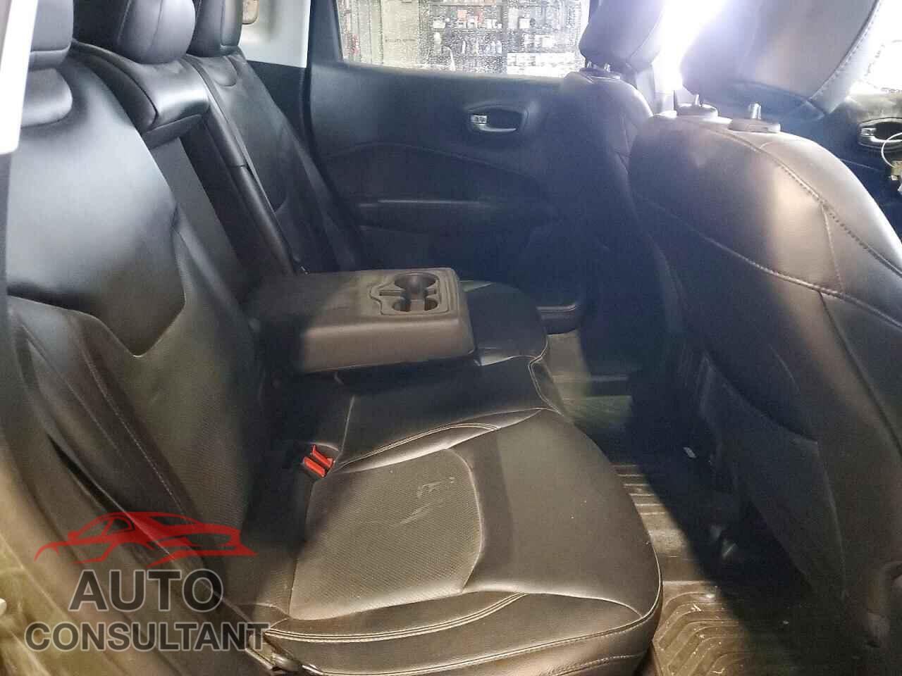 JEEP COMPASS 2017 - 3C4NJDCB2HT642063