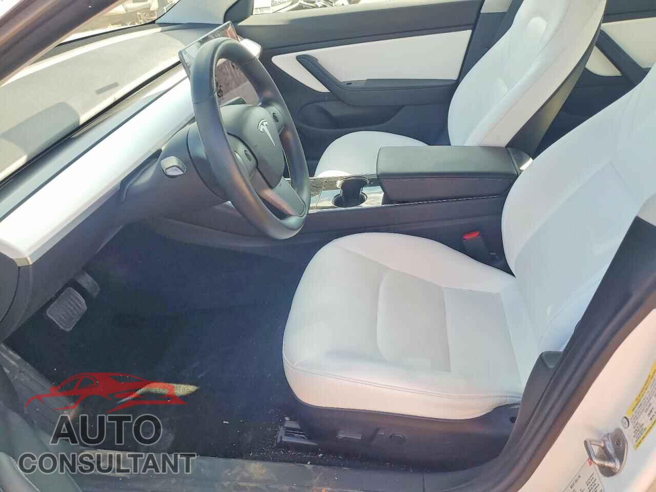 TESLA MODEL 3 2018 - 5YJ3E1EB5JF112276