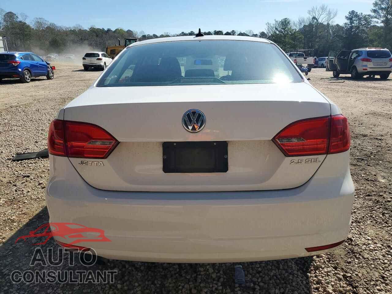VOLKSWAGEN JETTA 2012 - 3VWLP7AJ5CM320339