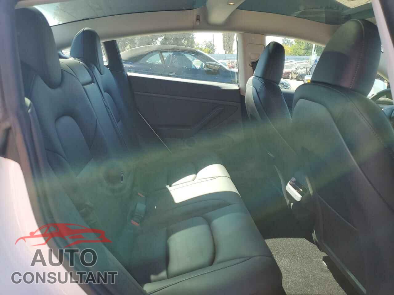 TESLA MODEL 3 2023 - 5YJ3E1EA6PF558453