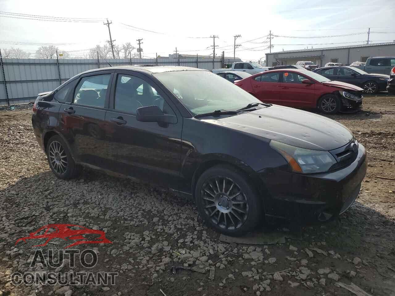 FORD FOCUS 2011 - 1FAHP3GN3BW114176