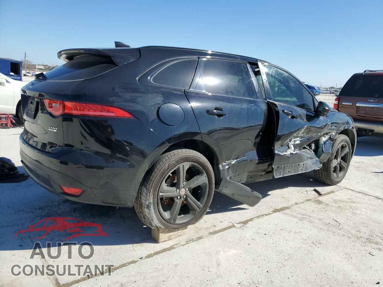 JAGUAR F-PACE 2018 - SADCL2FN4JA258024