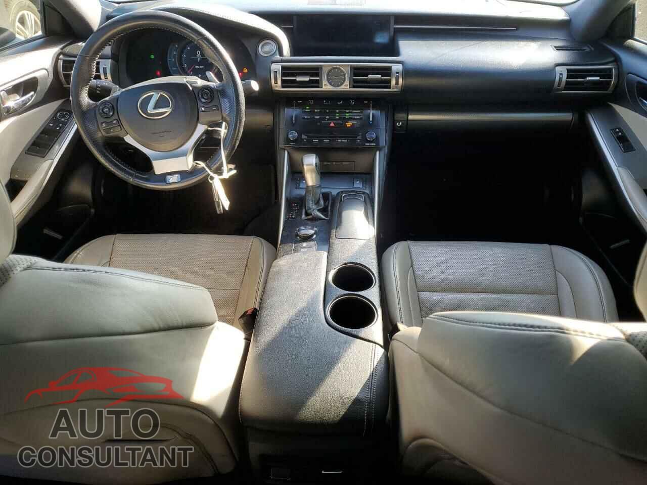 LEXUS IS 2014 - JTHCF1D23E5001567