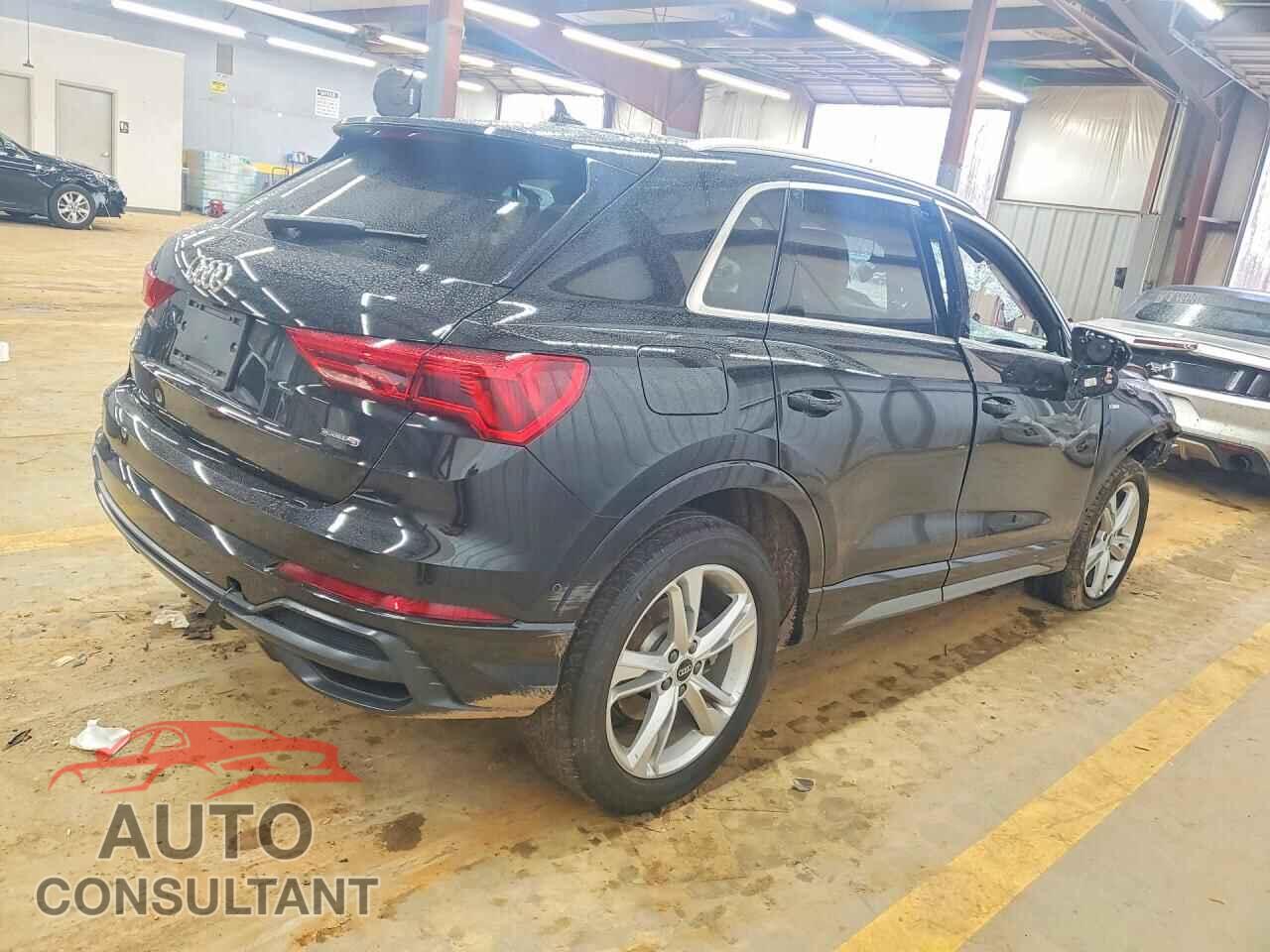 AUDI Q3 2021 - WA1EECF31M1128445