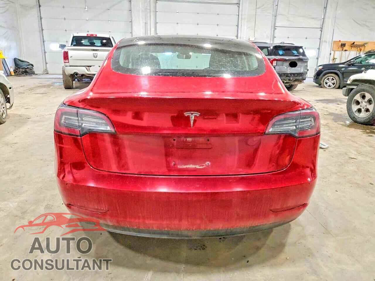 TESLA MODEL 3 2018 - 5YJ3E1EB9JF054995
