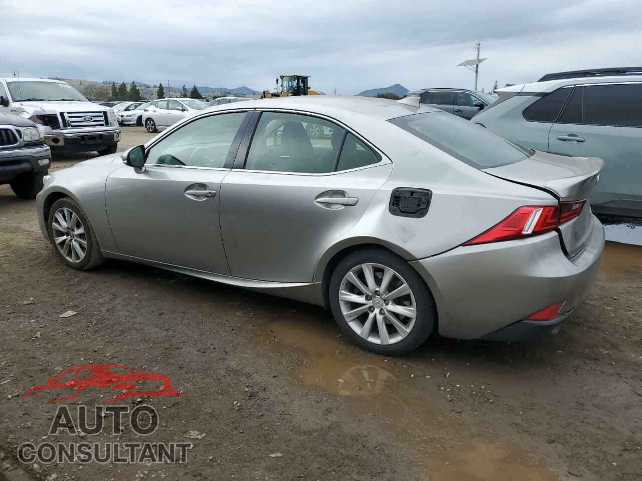 LEXUS IS 2016 - JTHBA1D26G5010065