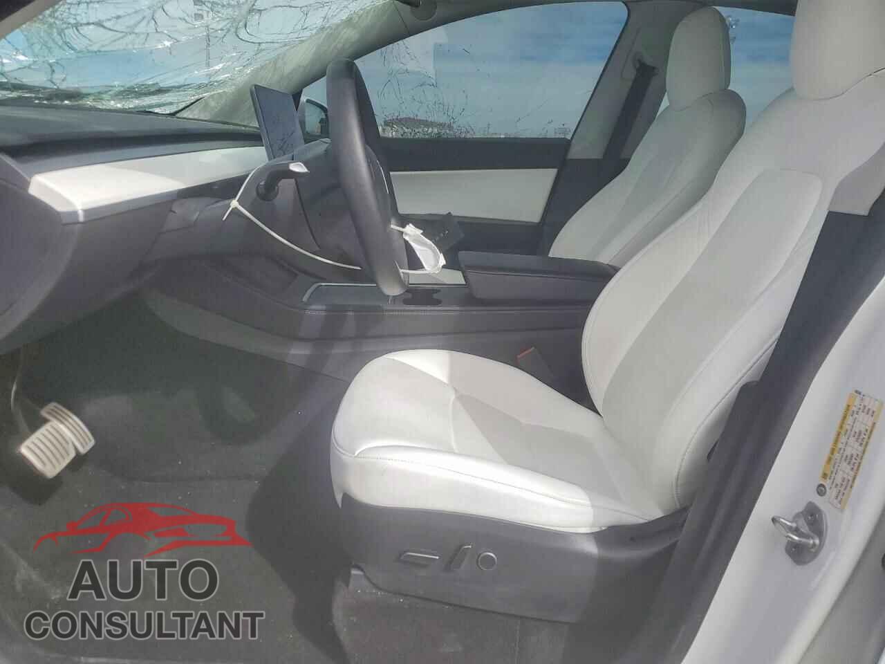 TESLA MODEL Y 2022 - 7SAYGDEFXNF406348