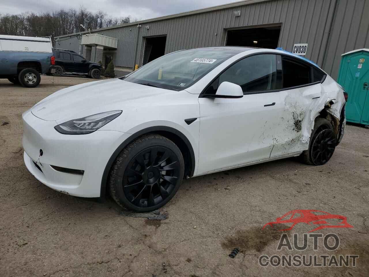 TESLA MODEL Y 2023 - 7SAYGDEE1PA061041