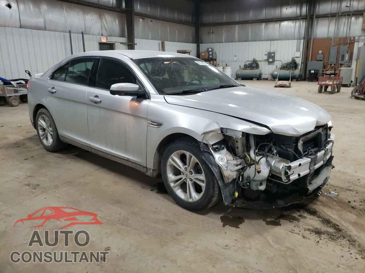 FORD TAURUS 2015 - 1FAHP2E89FG192274