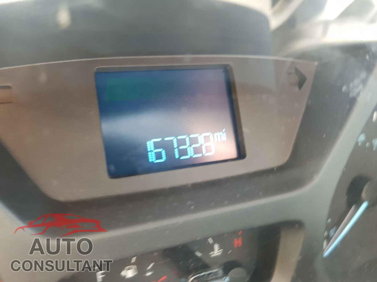 FORD TRANSIT CO 2017 - 1FTYE9ZM8HKA66939