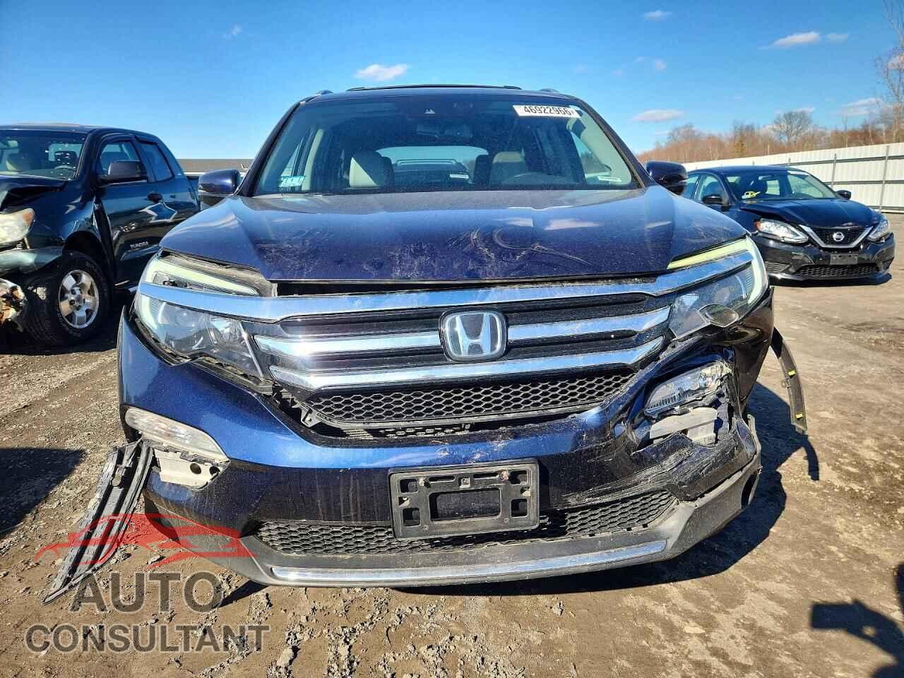 HONDA PILOT 2017 - 5FNYF6H98HB015589