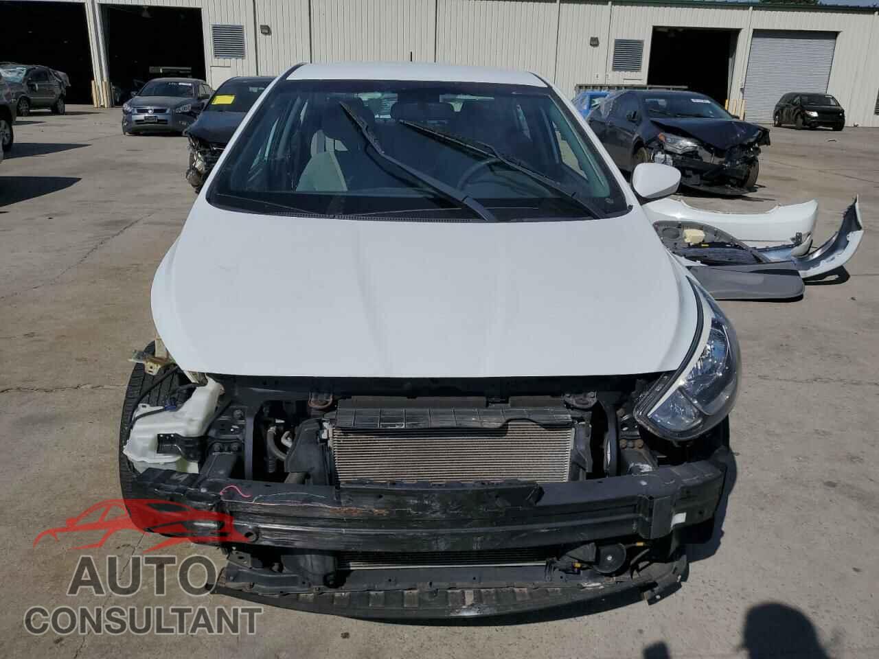 HYUNDAI ACCENT 2016 - KMHCT4AE9GU084646