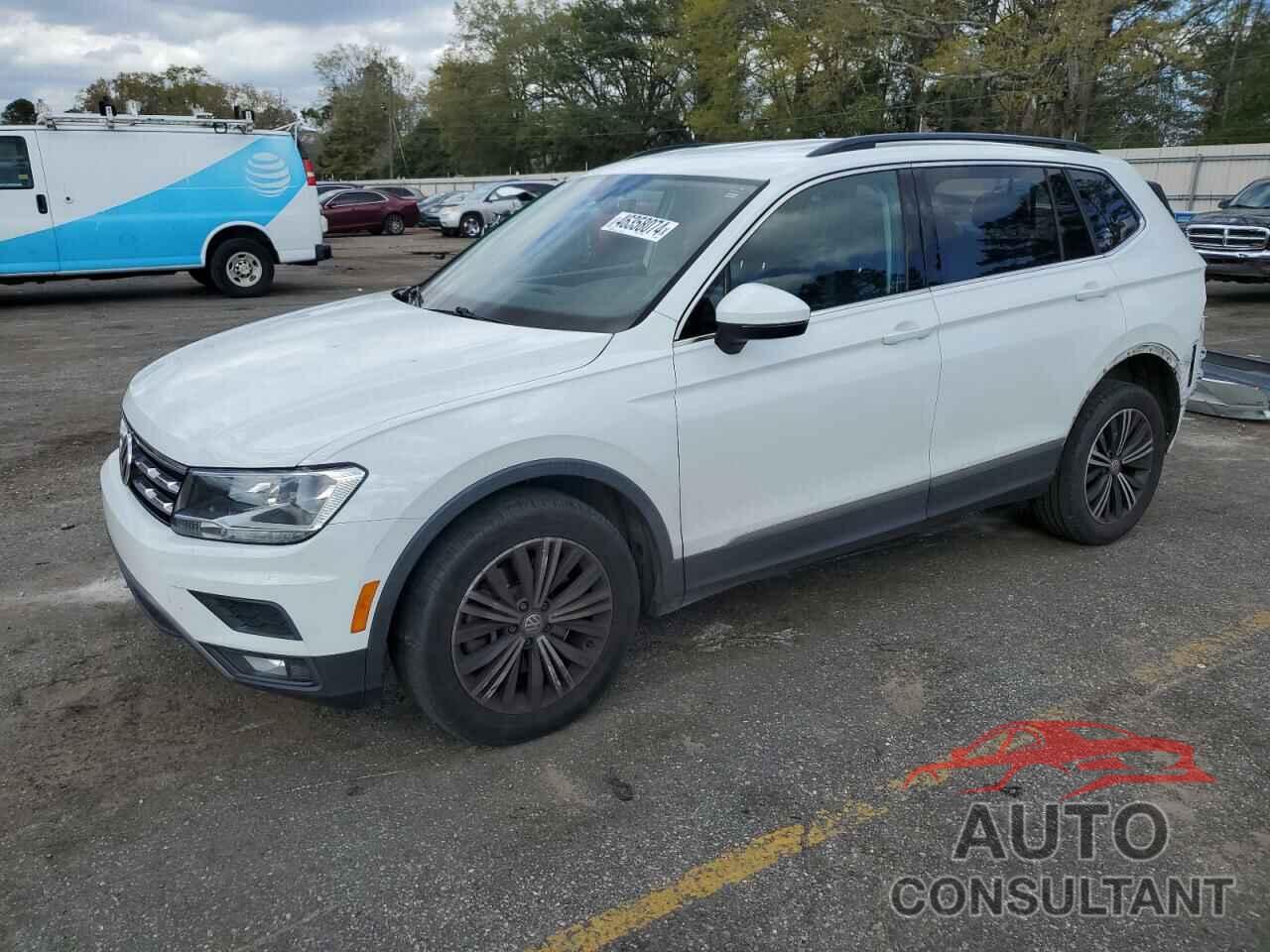 VOLKSWAGEN TIGUAN 2018 - 3VV3B7AX9JM039228