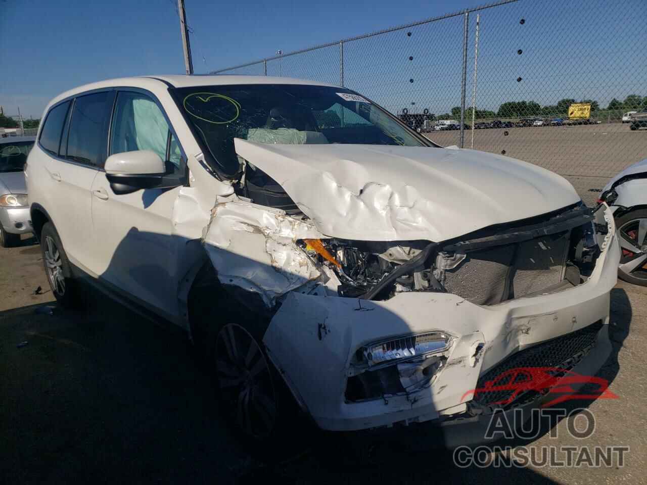 HONDA PILOT 2017 - 5FNYF6H57HB052789
