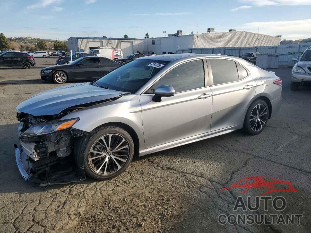 TOYOTA CAMRY 2020 - 4T1G11AK1LU881057